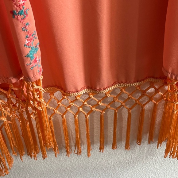 Umgee USA Kimono Cardigan S/M Coral Embroidered Fringe Hem Boho Open Front - Picture 5 of 6
